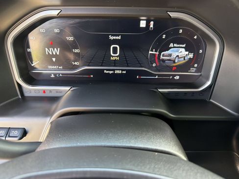 Used 2023 GMC Sierra 1500 AT4 w/ Technology Package AWD/4WD image 20
