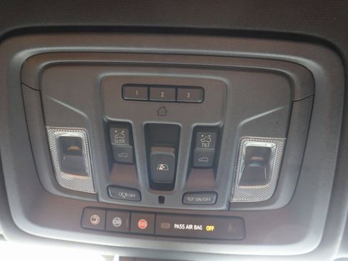 Used 2021 Chevrolet Silverado 2500 High Country w/ Z71 Off-Road Package image 20