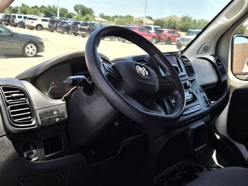 Used 2022 RAM ProMaster 2500 FWD image 21