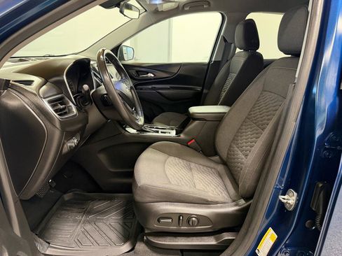 Used 2019 Chevrolet Equinox LT FWD image 11