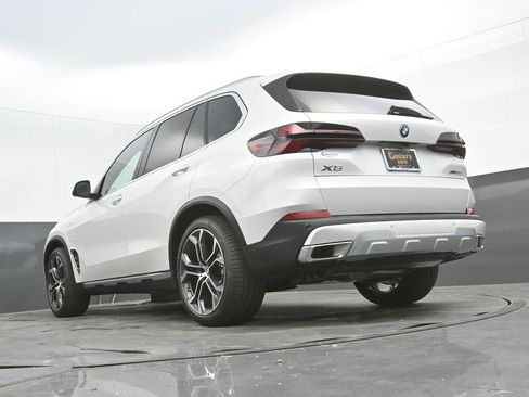 New 2026 BMW X5 xDrive50e AWD/4WD image 49