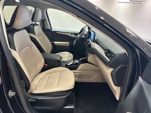 Used 2020 Ford Escape SEL AWD/4WD image 9