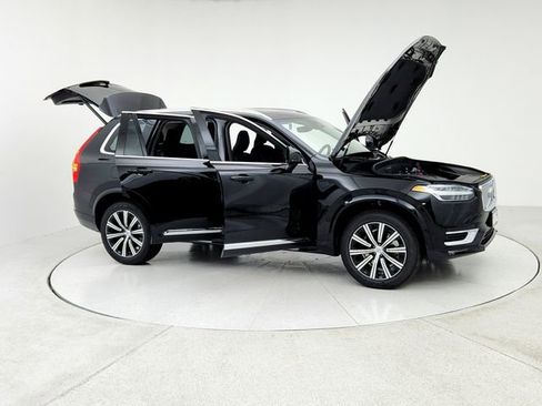 New 2025 Volvo XC90 B6 Plus w/ Protection Package Premier image 10