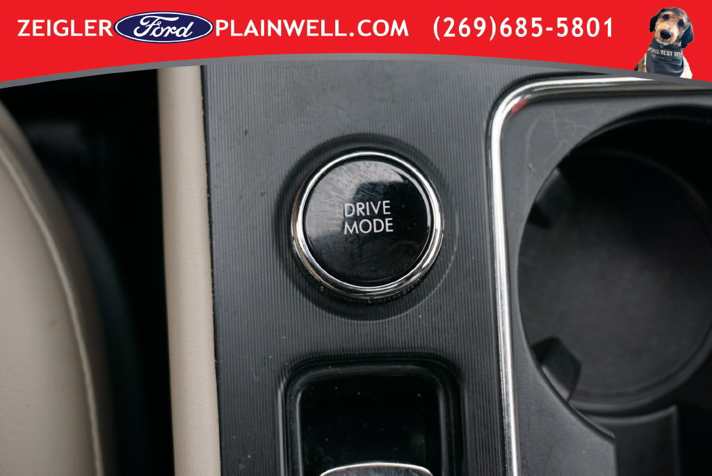 Used 2025 Lincoln Corsair Grand Touring AWD/4WD image 29