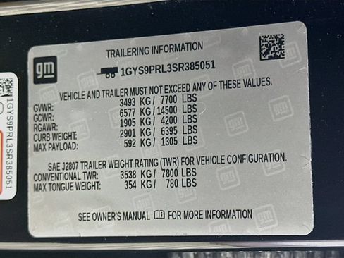 Used 2025 Cadillac Escalade ESV Sport w/ Touring Package AWD/4WD image 32
