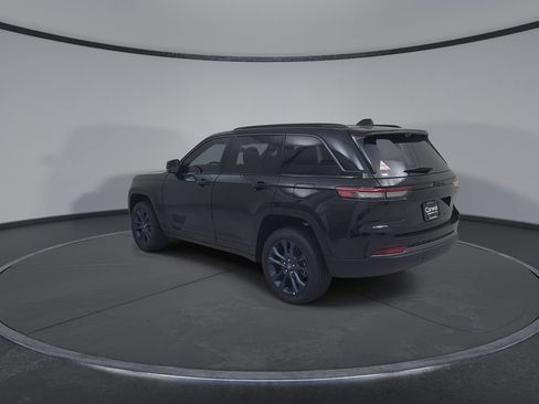 New 2026 Jeep Grand Cherokee Limited AWD/4WD image 11