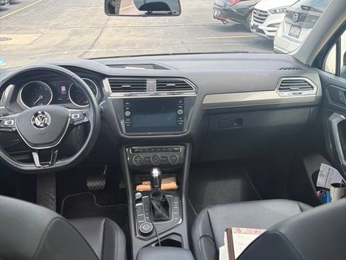 Used 2019 Volkswagen Tiguan SE w/ Panoramic Sunroof Package AWD/4WD image 8