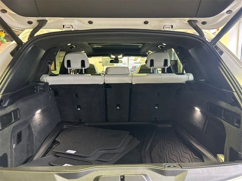 Used 2021 BMW X5 M w/ Competition Package image 32