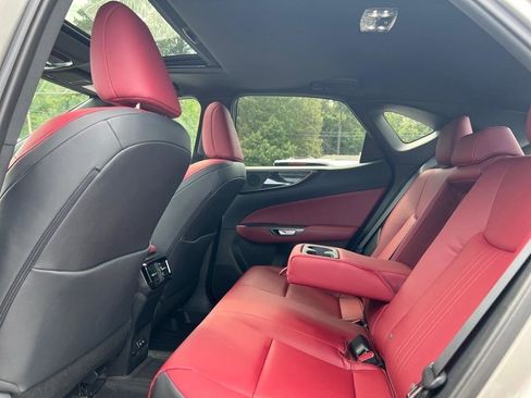 Used 2025 Lexus NX 250 FWD w/ Towing Package (2000 Lbs) image 19