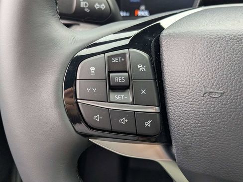 New 2026 Ford Explorer Platinum RWD image 25
