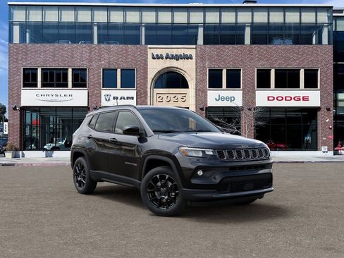 New 2026 Jeep Compass Latitude AWD/4WD image 5