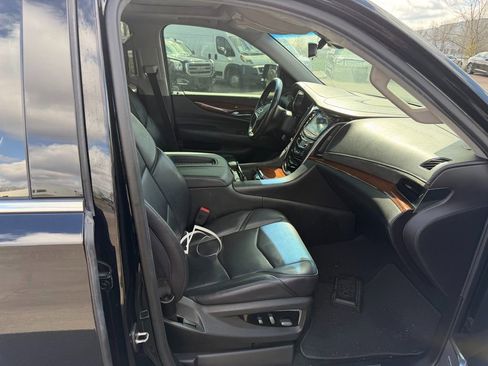 Used 2018 Cadillac Escalade Premium Luxury w/ LPO, Radiant Package image 6