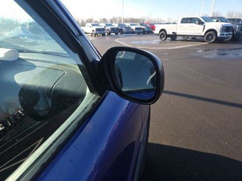 Used 1998 Toyota RAV4 4WD 4-Door image 4