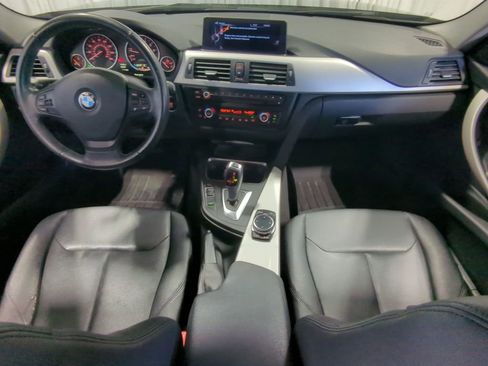 Used 2014 BMW 320i xDrive Sedan AWD/4WD image 18
