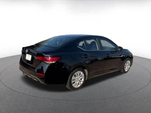 Used 2025 Nissan Sentra S FWD image 13