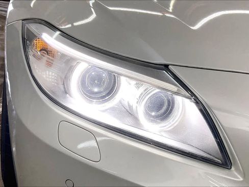 Used 2016 BMW Z4 sDrive35is image 28