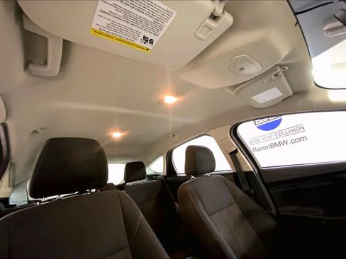 Used 2017 Ford Focus SE image 13