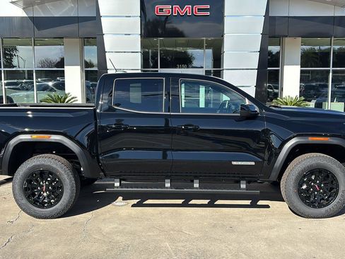 New 2026 GMC Canyon Elevation w/ Convenience Package image 9