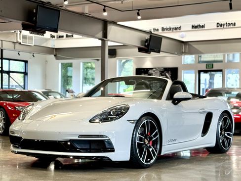 Used 2022 Porsche 718 Boxster GTS RWD image 16