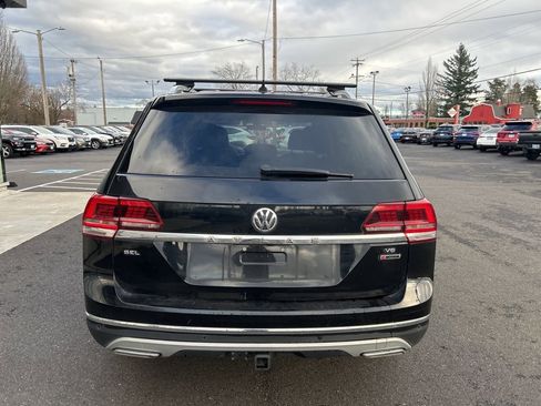 Used 2018 Volkswagen Atlas SEL Premium image 5