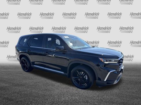 Certified 2025 Honda Pilot EX-L image 2