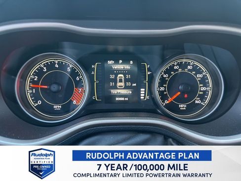 Used 2015 Jeep Cherokee Latitude image 12