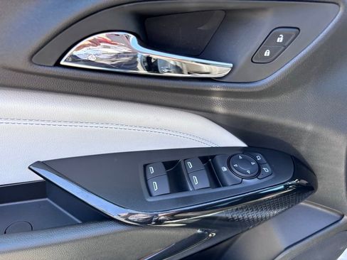 New 2025 Chevrolet Trax LT w/ Driver Confidence Package image 36