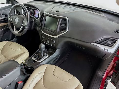 Used 2016 Jeep Cherokee Limited image 34
