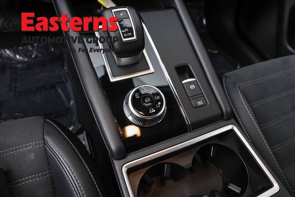 Used 2024 Mitsubishi Outlander SE AWD/4WD image 20