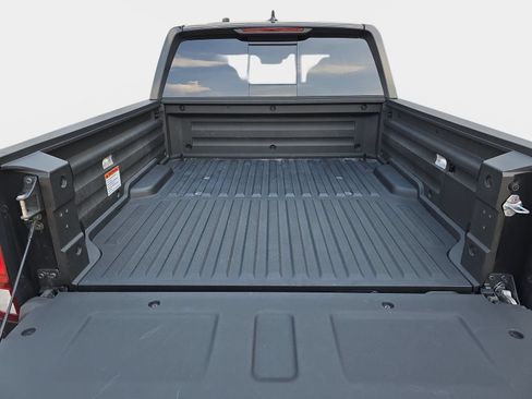 Used 2024 Honda Ridgeline Black Edition image 16