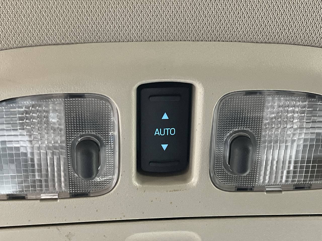 Used 2012 Ford Fusion SEL FWD image 25