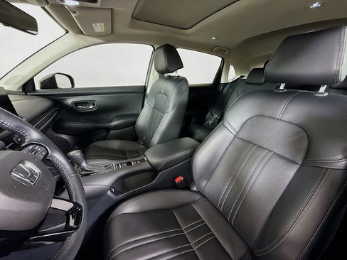 Used 2023 Honda HR-V EX-L image 11