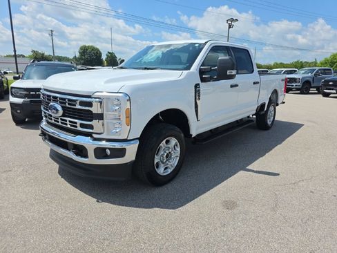 Certified 2026 Ford F250 XLT AWD/4WD image 1