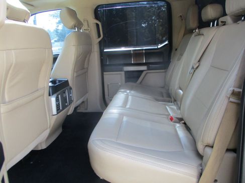 Used 2016 Ford F150 Lariat w/ Equipment Group 502A Luxury RWD image 16