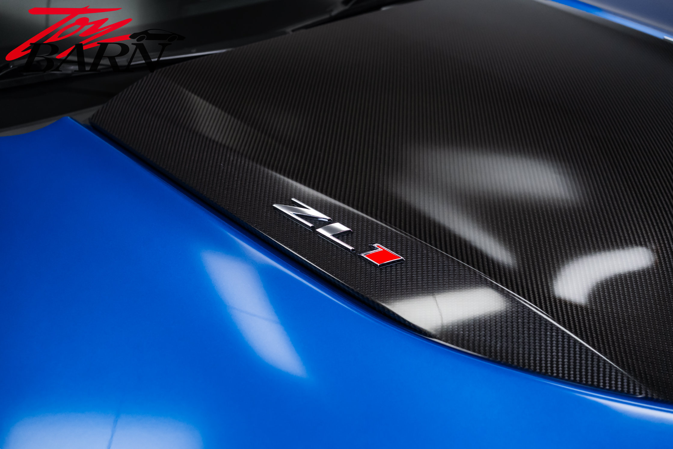 Used 2018 Chevrolet Camaro ZL1 RWD image 17