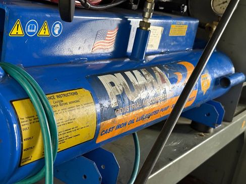 Used 2018 Chevrolet Express 3500 Extended w/ Driver Convenience Package image 68