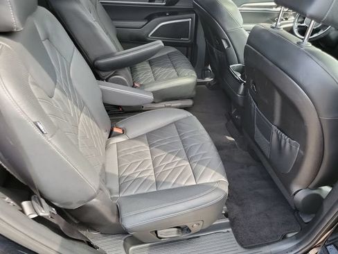 Used 2023 Kia Telluride EX X-Line AWD/4WD image 30