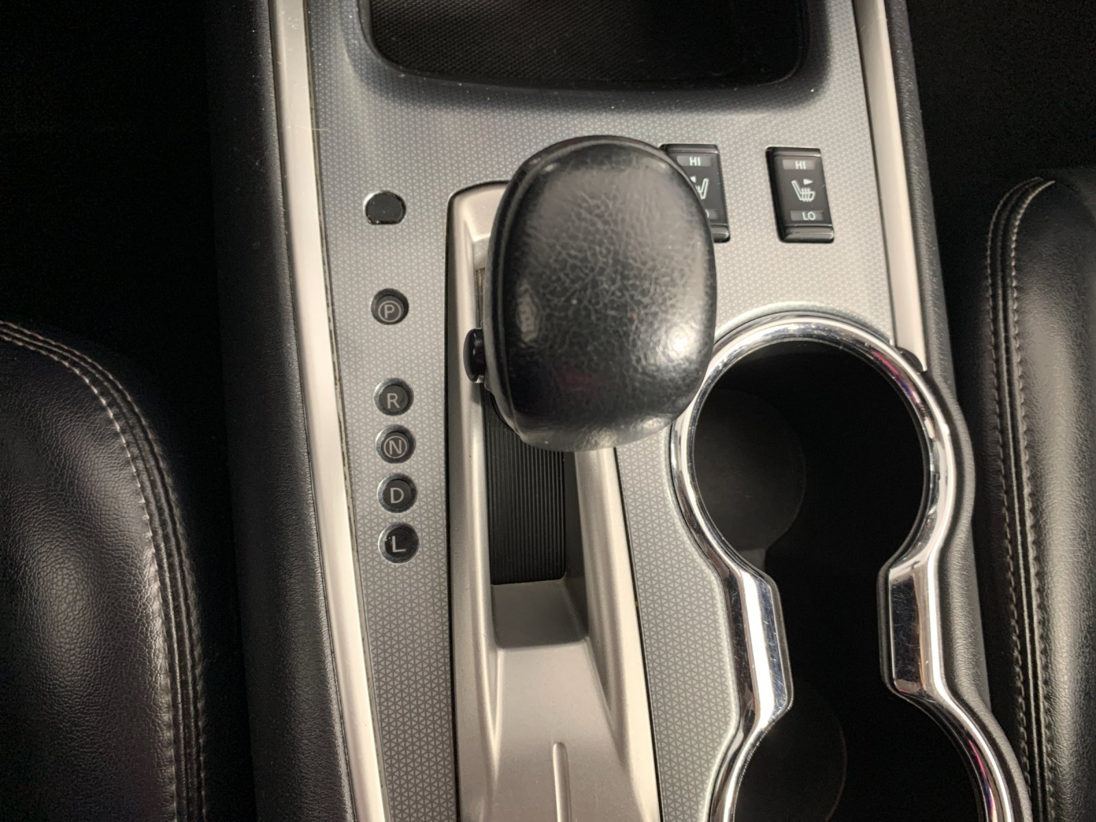 Used 2020 Nissan Pathfinder SL FWD image 24