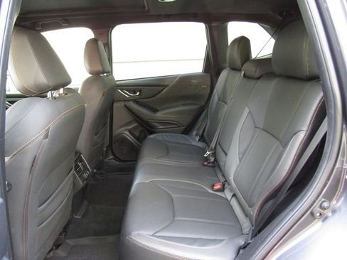 Used 2022 Subaru Forester Wilderness w/ Wilderness Package AWD/4WD image 16