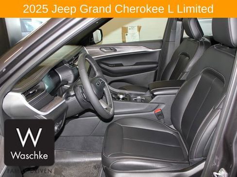 Used 2025 Jeep Grand Cherokee L Limited w/ Trailer Tow Package image 14