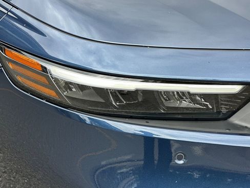 Used 2025 Honda Accord EX-L image 12