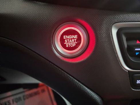 Certified 2024 Honda Ridgeline Sport image 25