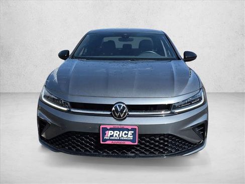 Used 2025 Volkswagen Jetta Sport FWD image 2