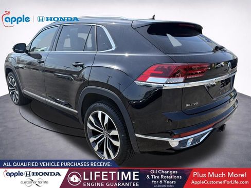 Used 2023 Volkswagen Atlas Cross Sport SEL Premium R-Line image 4