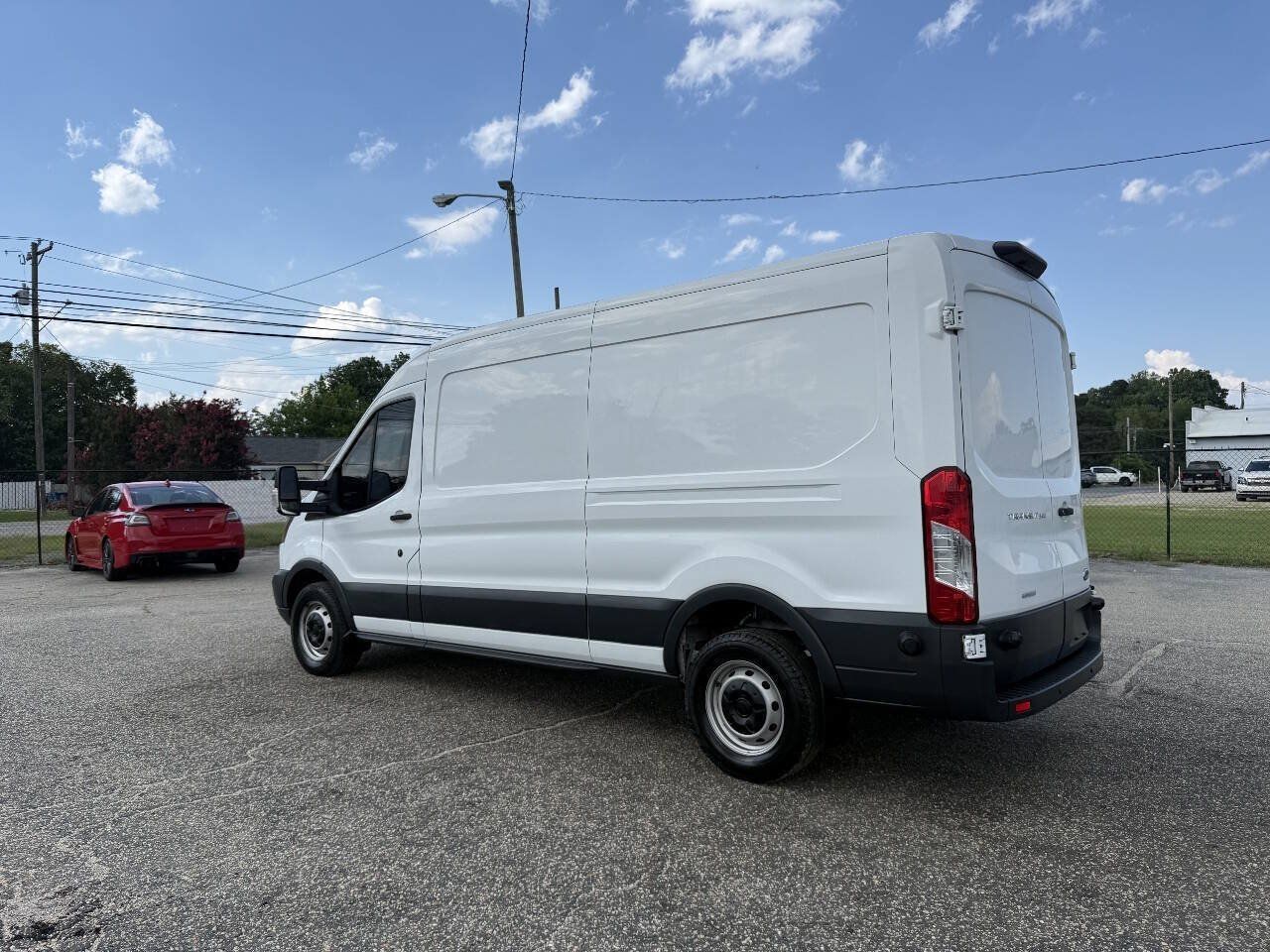 Used 2018 Ford Transit 350 148 Medium Roof RWD image 22