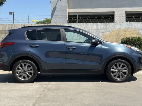 Used 2022 Kia Sportage Nightfall Edition w/ Nighfall AWD Premium Package image 9
