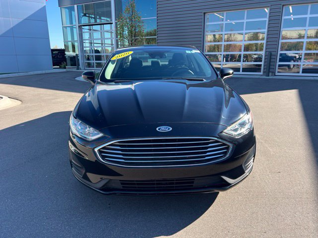 Used 2020 Ford Fusion SE FWD image 2