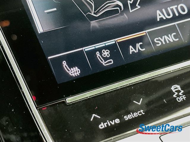 Used 2025 Audi SQ7 Premium Plus AWD/4WD image 31