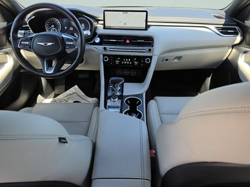 Used 2025 Genesis G70 2.5T RWD image 15