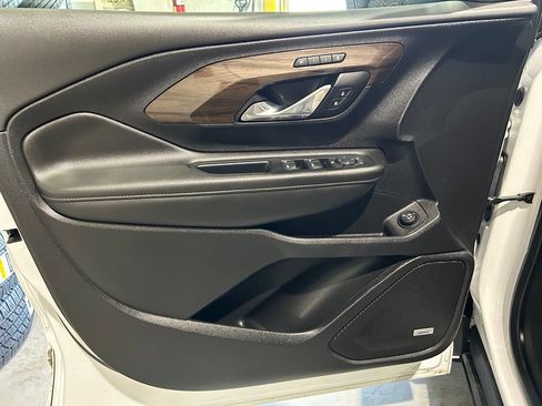 Used 2020 GMC Terrain Denali AWD/4WD image 19